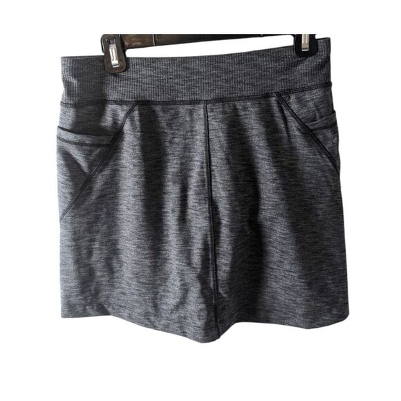 ATHLETA Excursion Skort In Heathered Grey Size Small - Picture 2 of 3